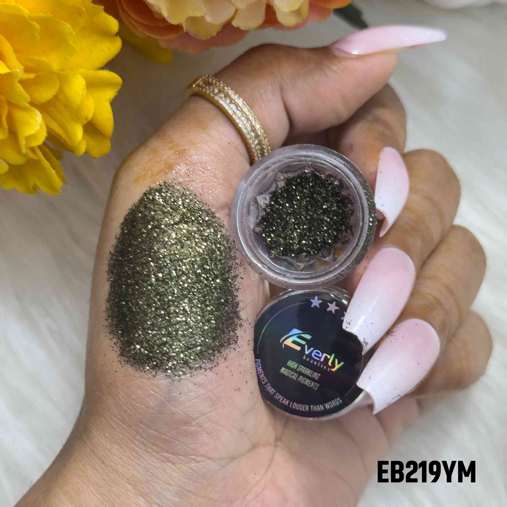 Everly Beauties Loose Glitter Pigment YM Series | Highly Pigmented Multi-Use Makeup