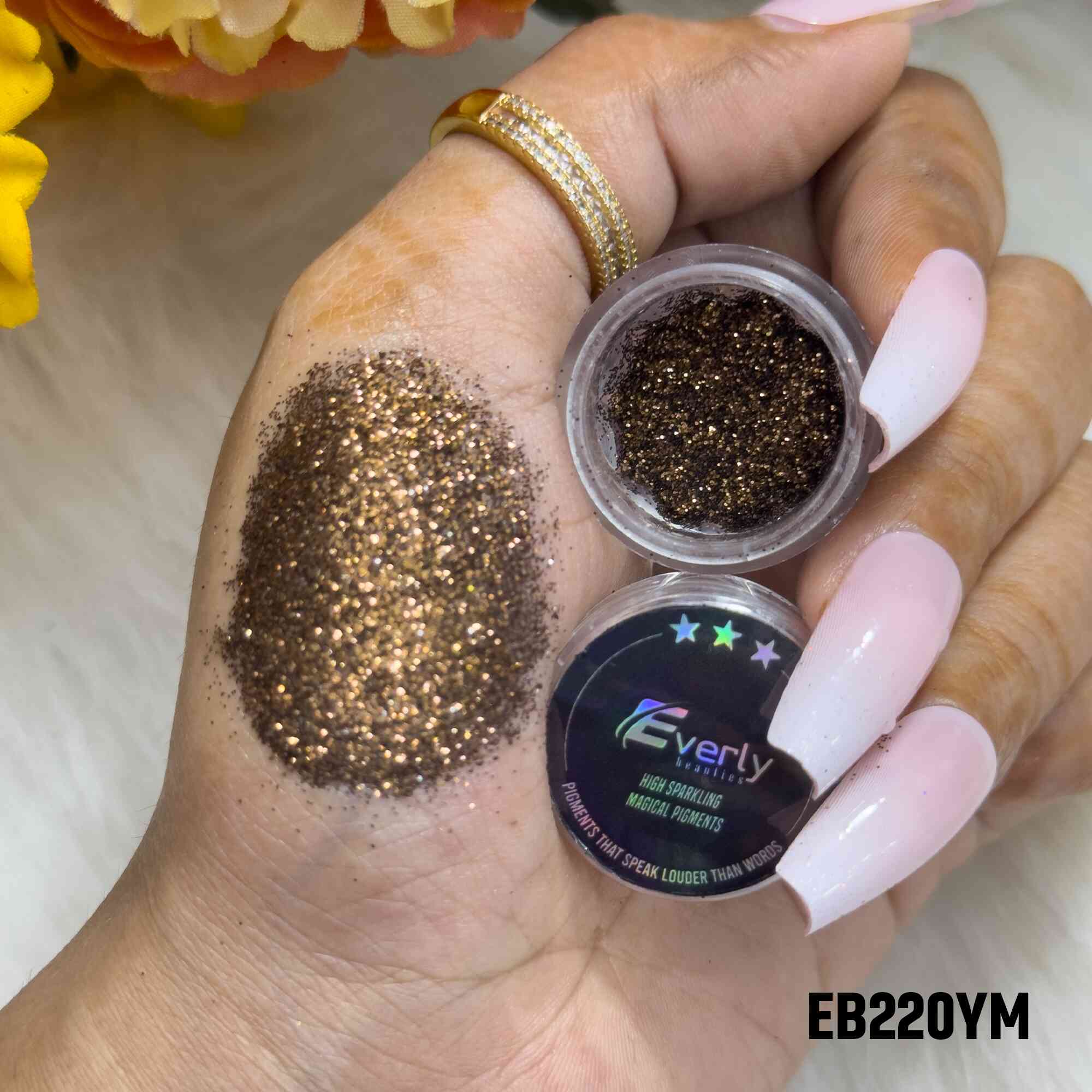 Everly Beauties Loose Glitter Pigment YM Series | Highly Pigmented Multi-Use Makeup