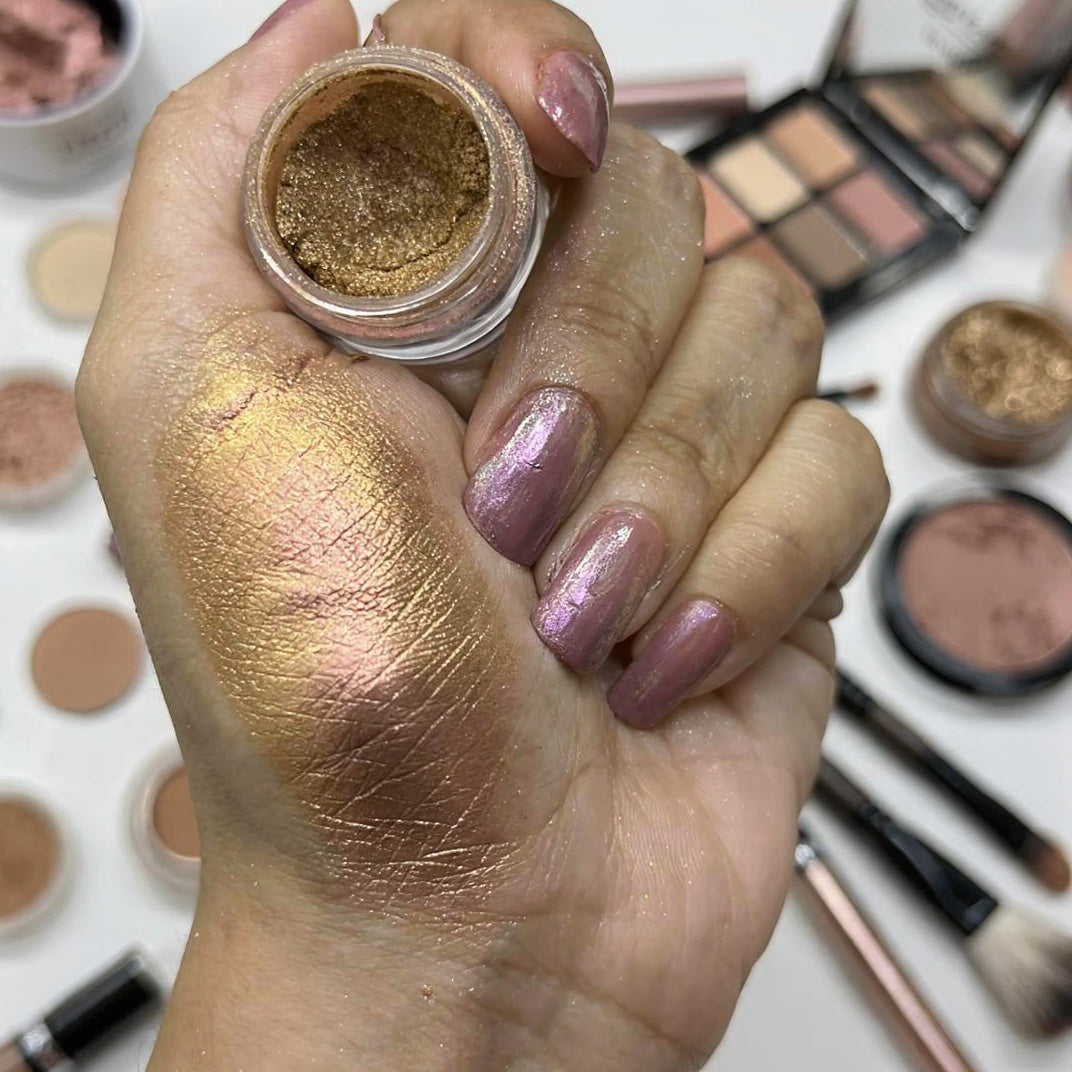 Everly Beauties Duochrome MT Series Loose Pigment | Multi-Use Color Shifting Powder