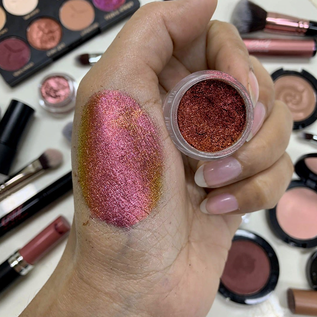 Everly Beauties 312 Series Multichrome Loose Pigment | High-Shine Shifting Eyeshadow