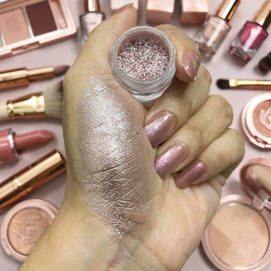 Everly Beauties Highly Pigmented By Series Loose Pigment | Bold Multi-Use Makeup