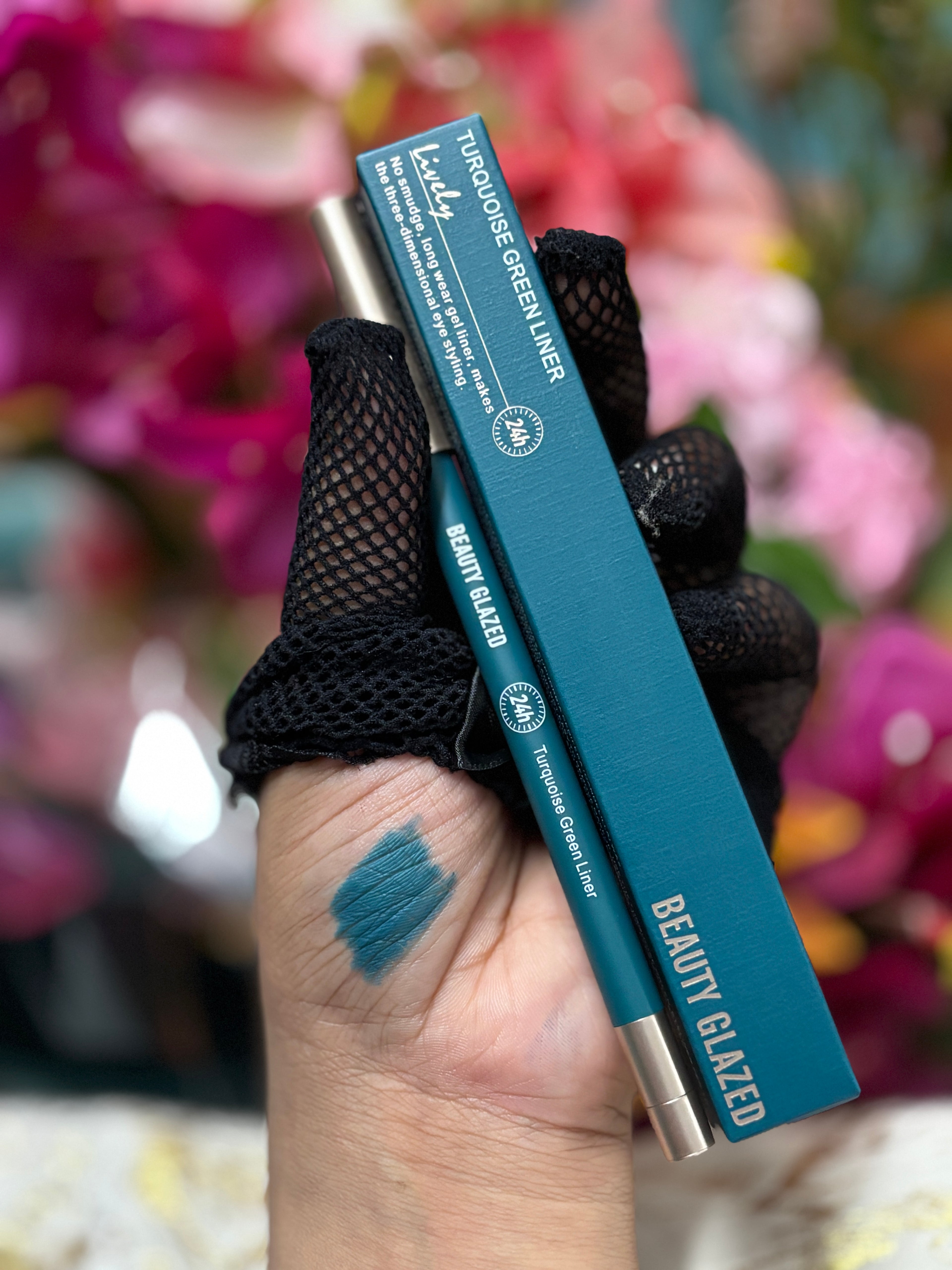 Beauty Glazed 24H Pure Kajal Liner