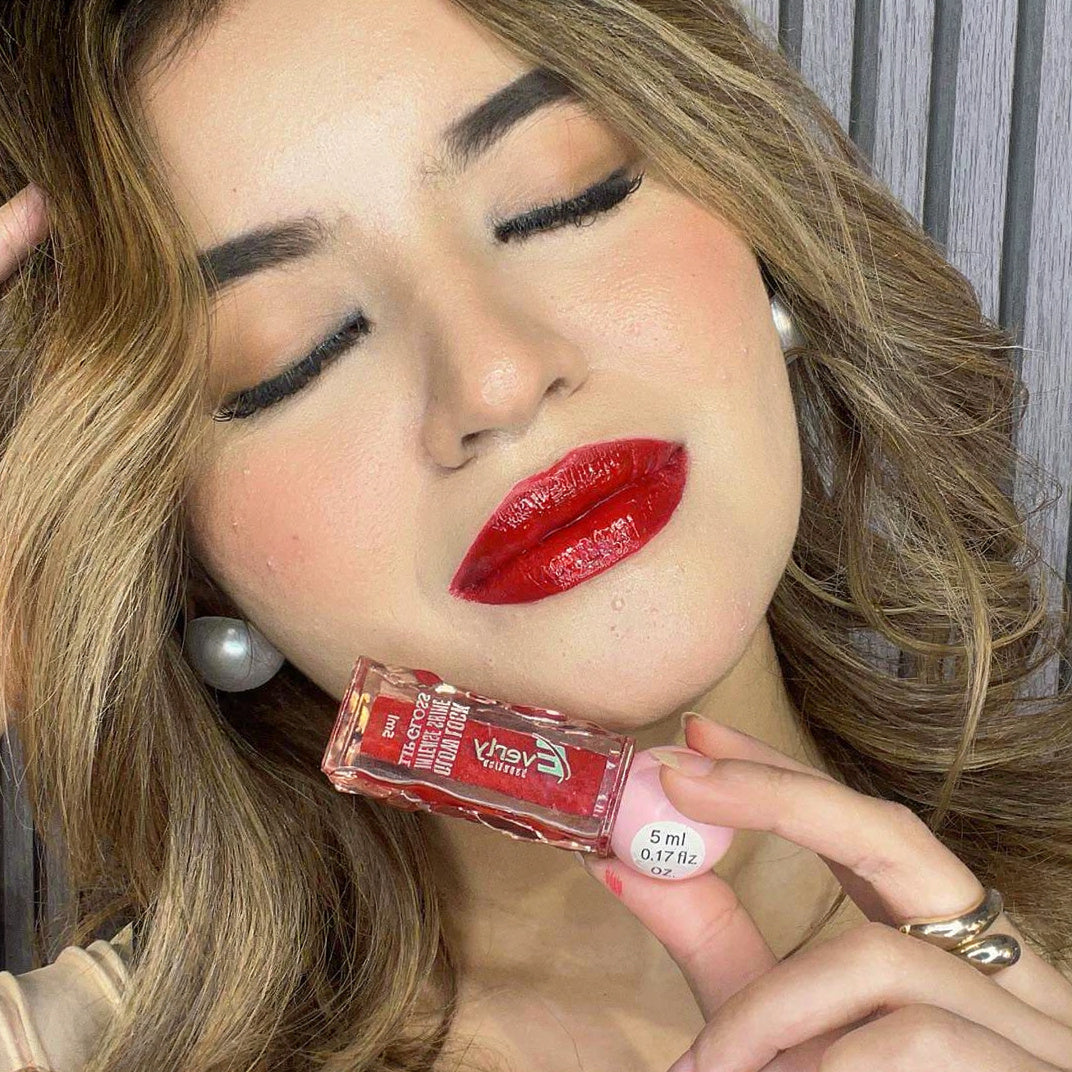 Everly Beauties Glow Lock Intense Shine Lip Gloss | Hydrating High-Gloss Finish