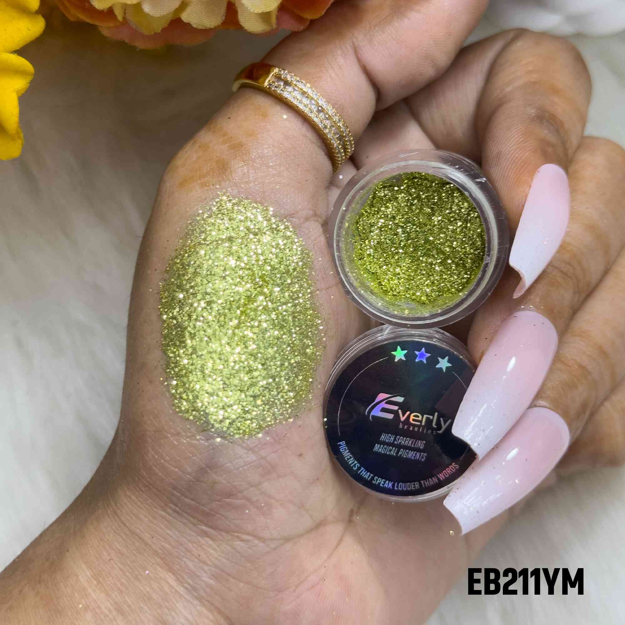 Everly Beauties Loose Glitter Pigment YM Series | Highly Pigmented Multi-Use Makeup