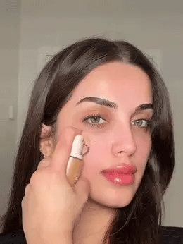 Skinfinite Hydrating Foundation | Medium Coverage & Hydrating