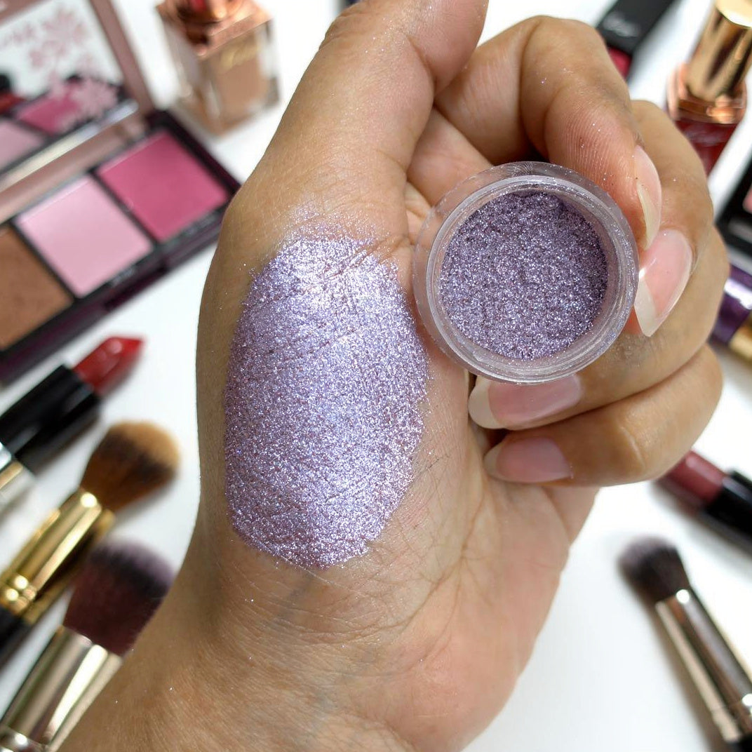 Everly Beauties 313 Series Multichrome Loose Pigment Eyeshadow | High-Shine Color Shift