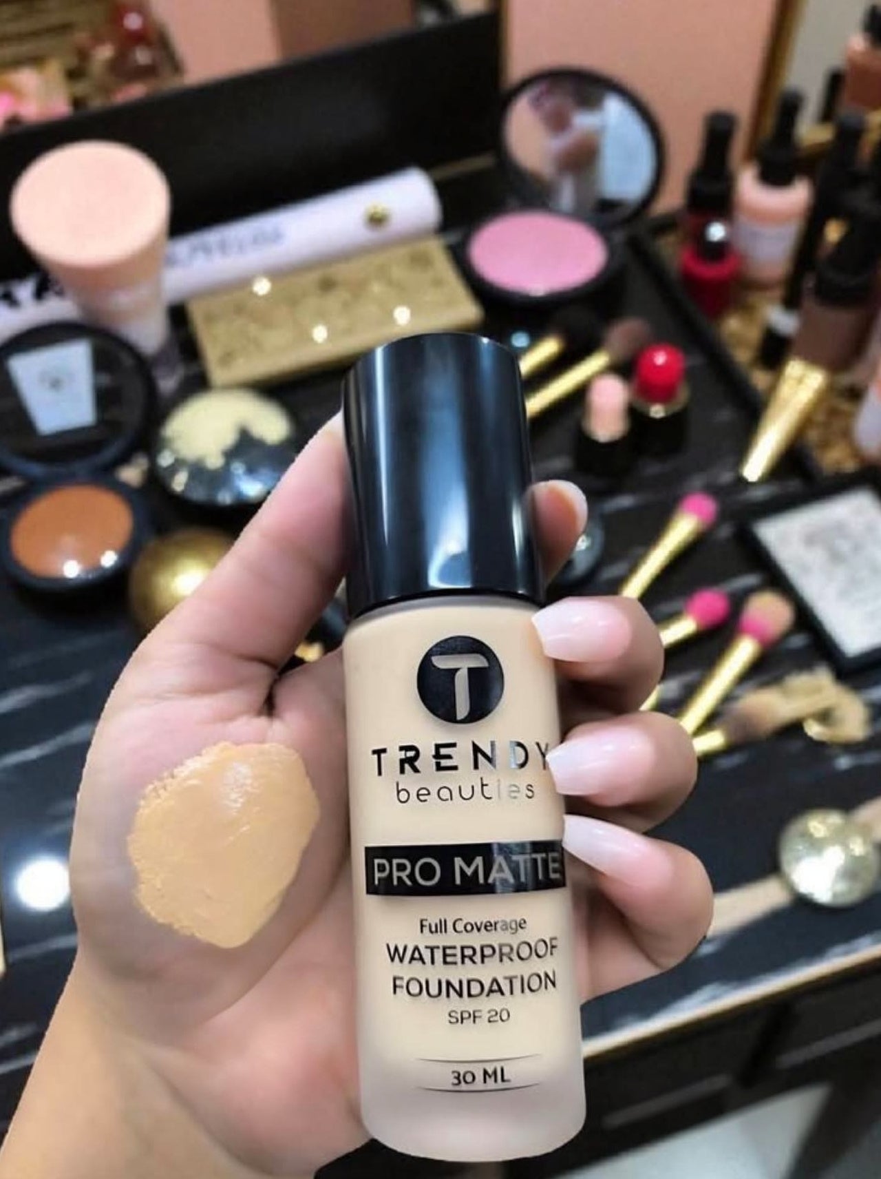 TRENDY Beauties Pro Matte Full Coverage Waterproof Foundation SPF20