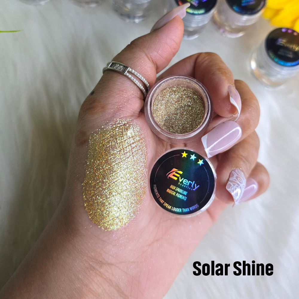 Everly Beauties CR Series Loose Pigment Eyeshadow | Soft Shimmer & High Pigment